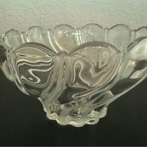 MIKASA Peppermint Frosted Swirl Crystal Bowl